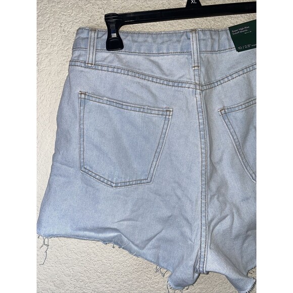 Wild Fable Women Super High Rise Jean Cutoff Button Fly Sz 10 Denim Shorts - Picture 5 of 9